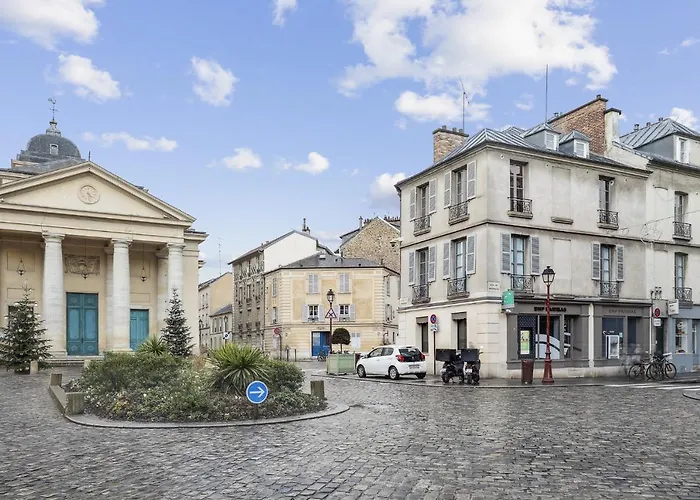 Le Montreuil- Versailles